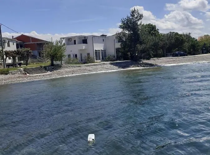 krevet i doručak Niko Seline